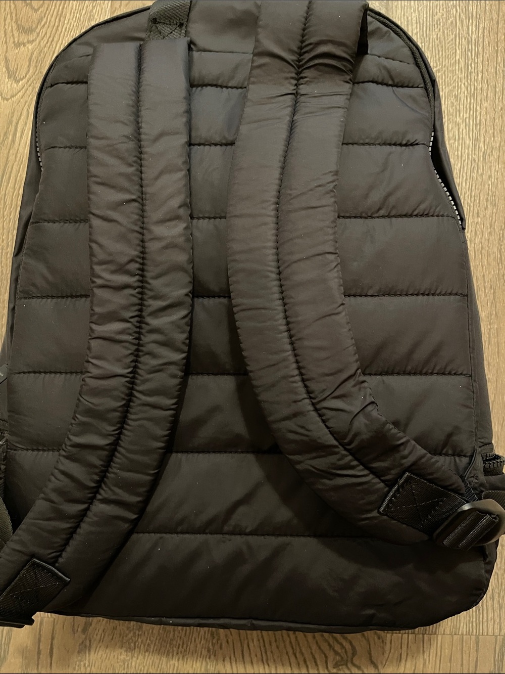 Gaiam Black Quilted Lite Traveller Backpack - Picture 10 of 16